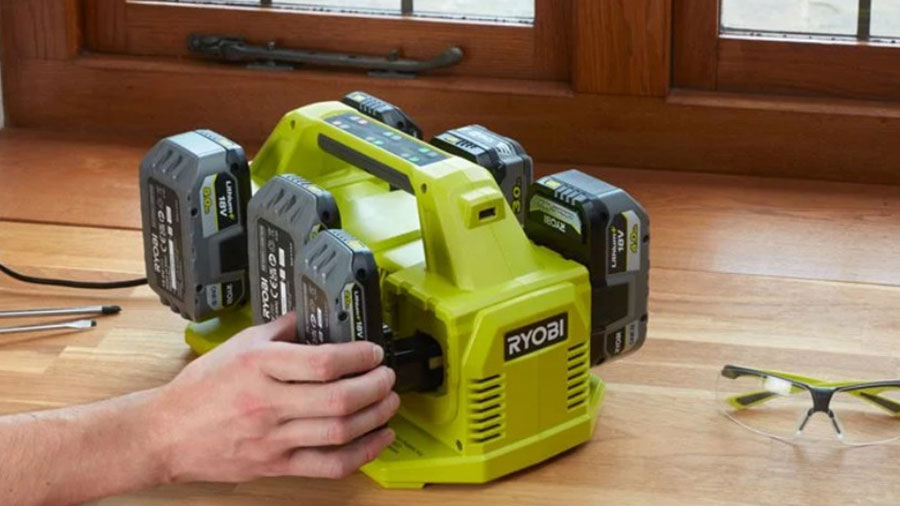 chargeur 6 ports 18 V RC18640 Ryobi chargeur 6 ports 18 V RC18640 Ryobi